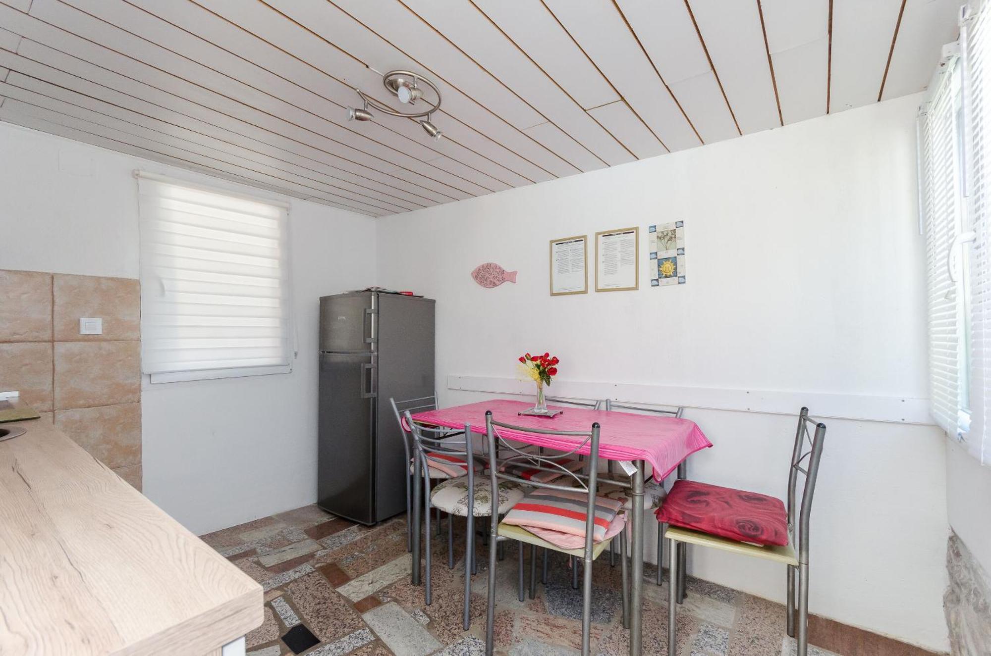 Holiday Home Ana- With Pool Kornić エクステリア 写真