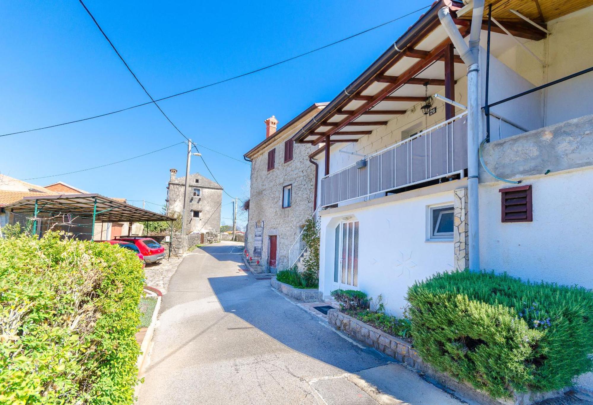 Holiday Home Ana- With Pool Kornić エクステリア 写真